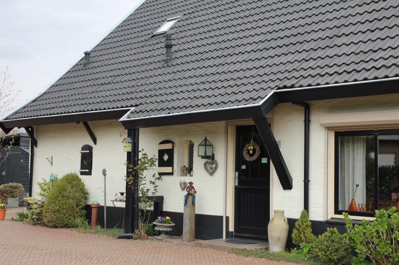 B&B Buitenwaard Oosterhout  Eksteriør bilde